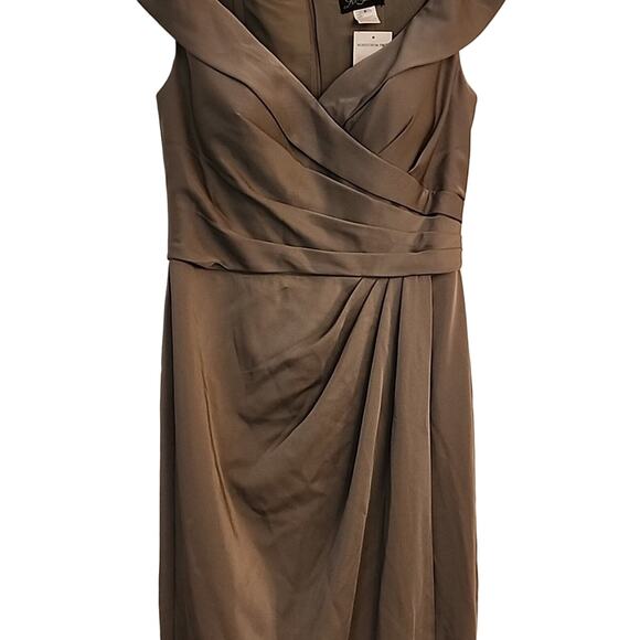 La Femme Formal Dress, NWT, Size 8, Gray/Taupe Color - Picture 3 of 14